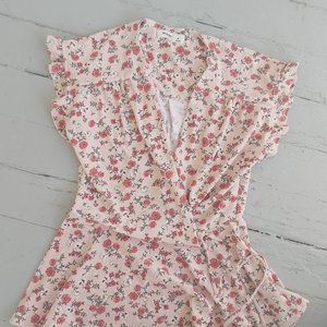 Pretty S V-neck Peplum Pink Floral Top